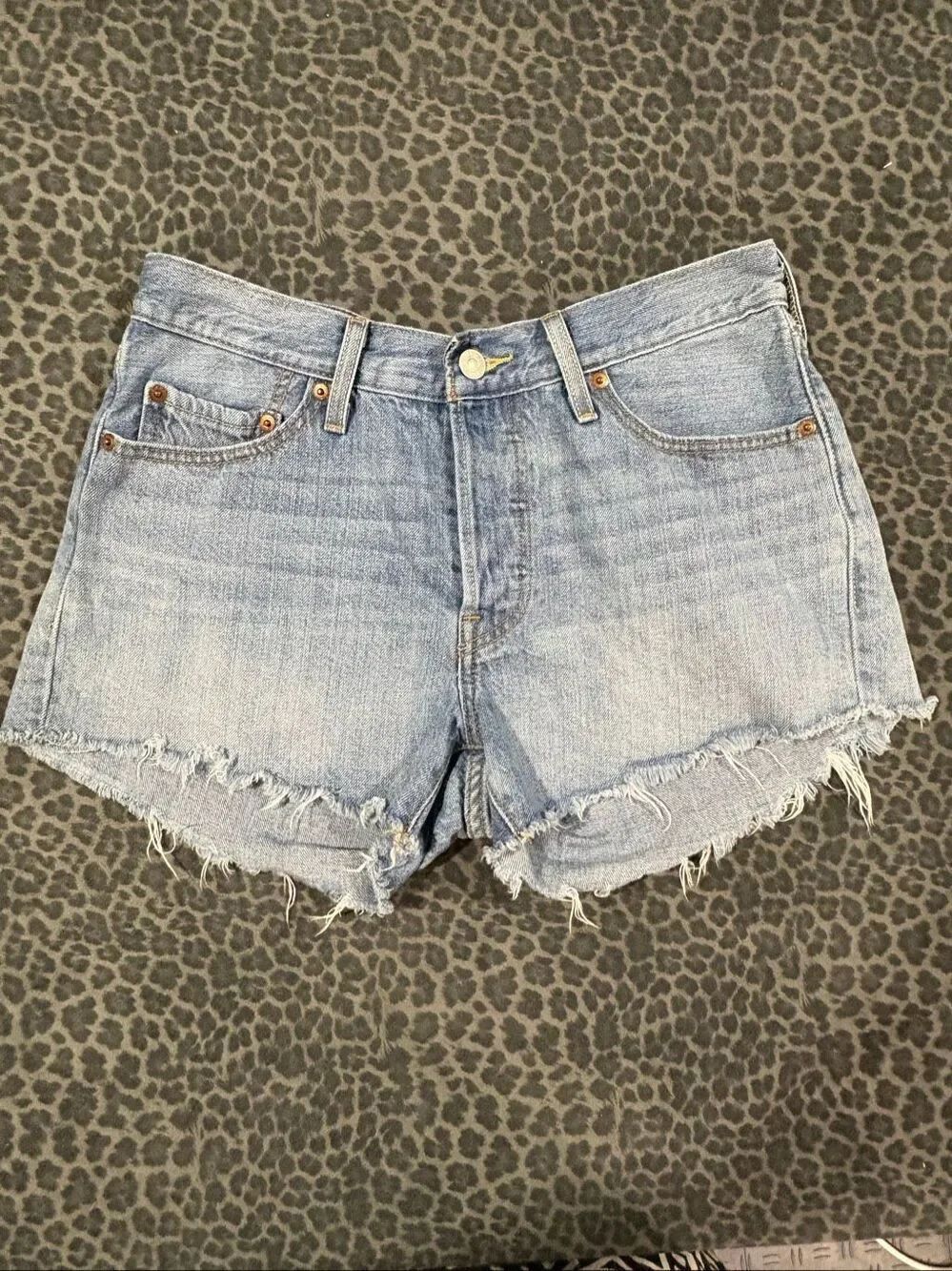Levi’s 501 Original Denim Cutoff Shorts W28 Button Fly Frayed Hem Jean Shorts